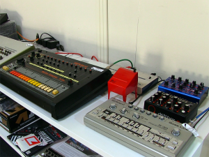 7f6aaf183f1e4d8b4a20291124f97181