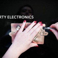 Dirty Electronics：シンセメーカー、代理店リンク